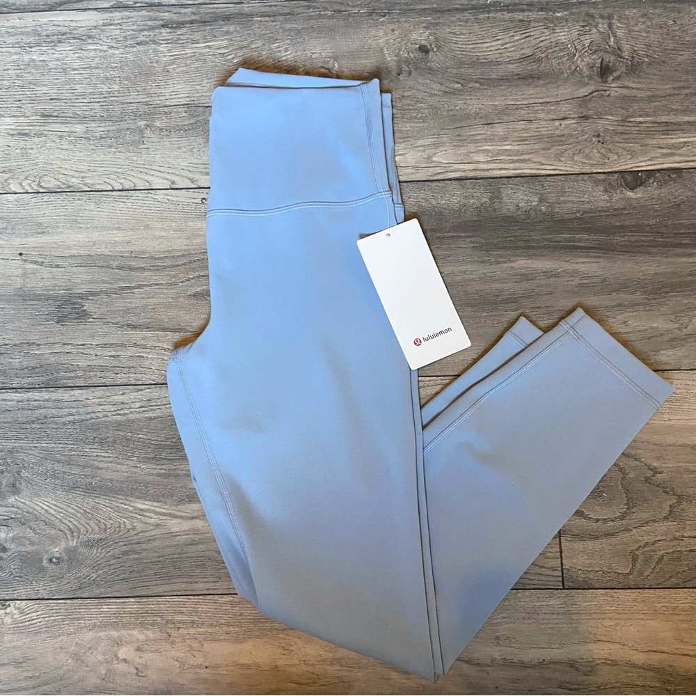 NWOT Lululemon Wunder Train High-Rise Tight 25" Chambray Size 10